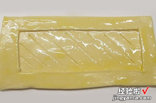 迷你鸭肝牛排威灵顿