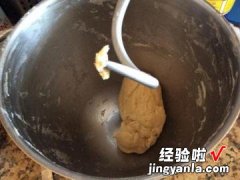 面包篮形状的面包