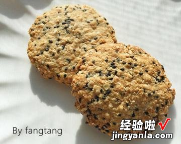 黑芝麻燕麦饼干的简单做法