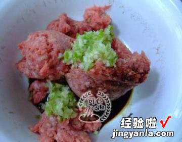 巨无霸牛肉芝士汉堡