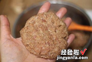 黑胡椒猪肉汉堡