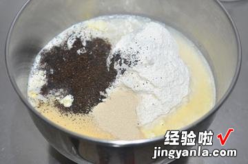 伯爵奶酥面包佐红茶