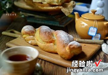 伯爵奶酥面包佐红茶