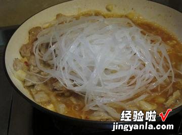 韩式泡菜炒肉片