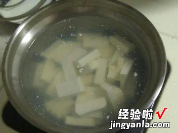 柴鱼味增豆腐汤