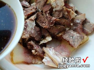 凉拌牛头肉