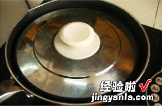 香椿鸡蛋煎饼
