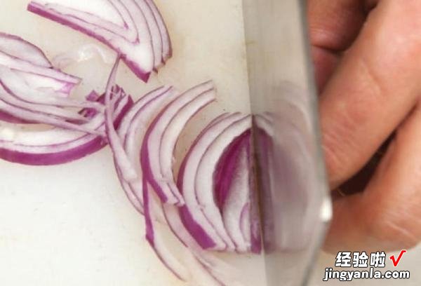 香辣洋葱炒鱿鱼