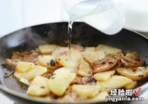 土豆小炒肉